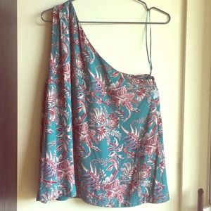 Loft Petite SP one shoulder blouse printed